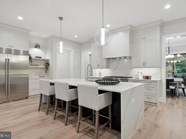 6523 Old Chesterbrook Road, Mclean VA 22101