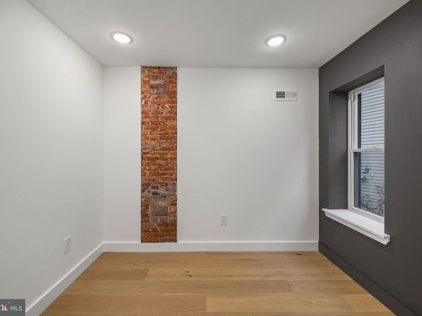 1613 N Lawrence Street, Philadelphia PA 19122