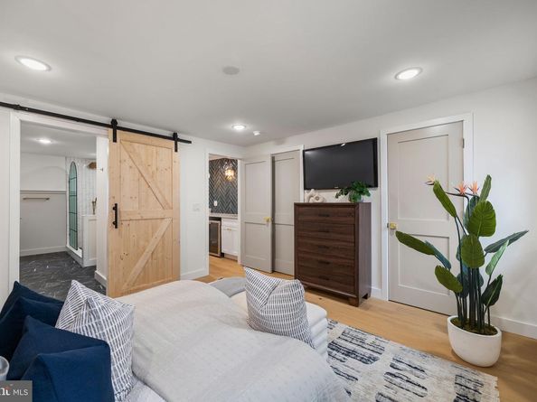 1613 N Lawrence Street, Philadelphia PA 19122