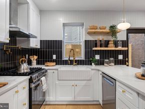 1613 N Lawrence Street, Philadelphia PA 19122