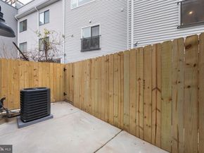 1613 N Lawrence Street, Philadelphia PA 19122