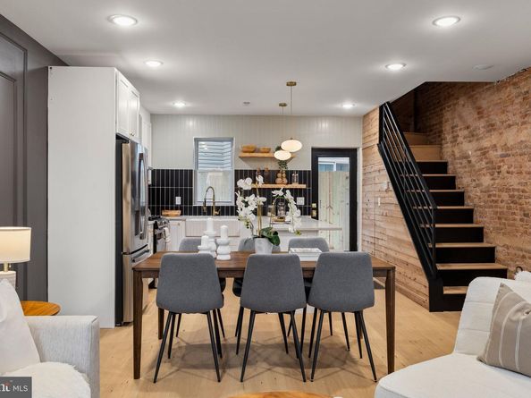 1613 N Lawrence Street, Philadelphia PA 19122