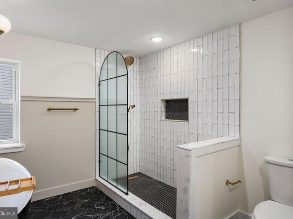 1613 N Lawrence Street, Philadelphia PA 19122