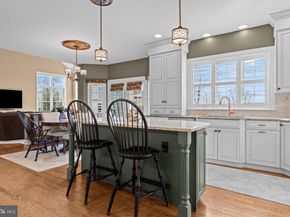 1100 Pineville Road, New Hope PA 18938