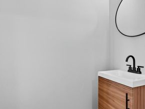 5736 Spruce Street, Philadelphia PA 19139