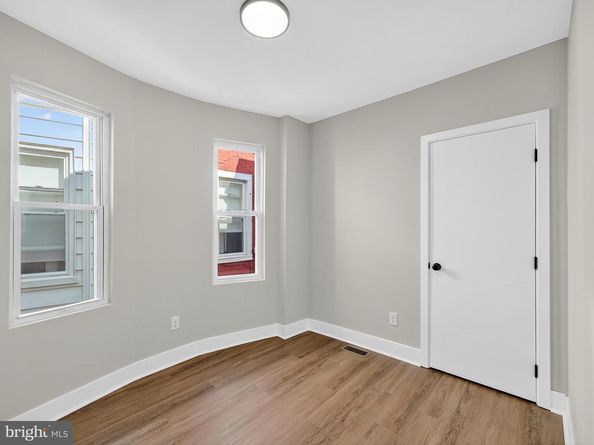 5736 Spruce Street, Philadelphia PA 19139