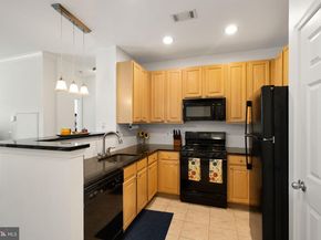 2465 Army Navy Drive 204, Arlington VA 22206