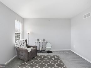 977 Hickory Ridge Drive, Chalfont PA 18914