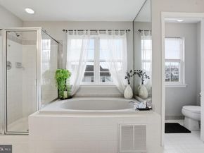 977 Hickory Ridge Drive, Chalfont PA 18914