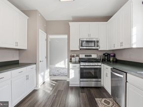 977 Hickory Ridge Drive, Chalfont PA 18914