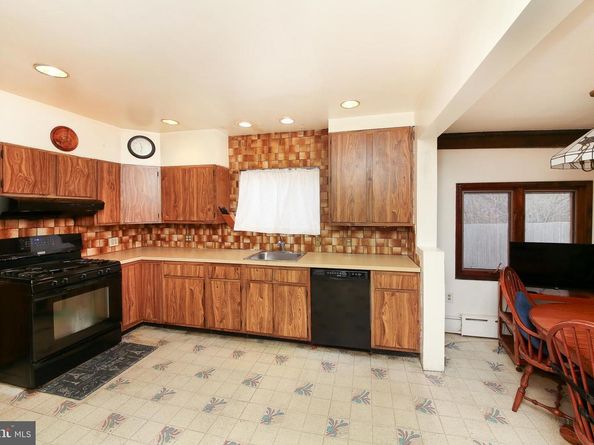 705 W 64TH Avenue, Philadelphia PA 19126