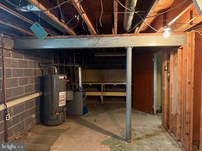 4816 Aubrey Avenue, Philadelphia PA 19114