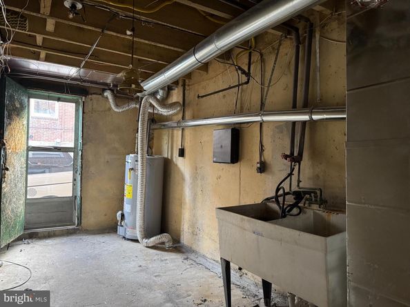 1346 Unruh Avenue, Philadelphia PA 19111