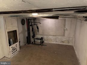 1346 Unruh Avenue, Philadelphia PA 19111