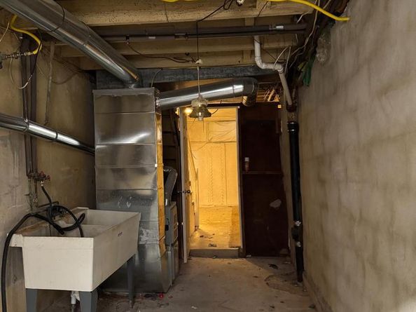 1346 Unruh Avenue, Philadelphia PA 19111