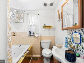 1742 Federal Street, Philadelphia PA 19146