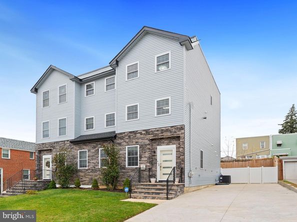 1214 Roosevelt Drive, Havertown PA 19083