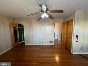 3556 Meridian Street, Philadelphia PA 19136