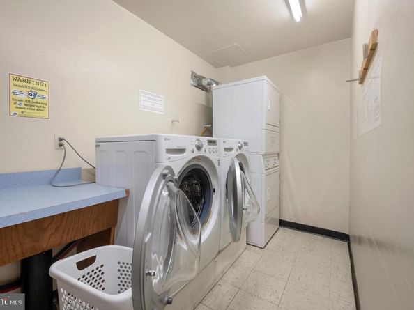 4141 N Henderson Road 107, Arlington VA 22203