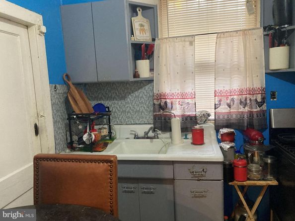 4943 N Warnock Street, Philadelphia PA 19141