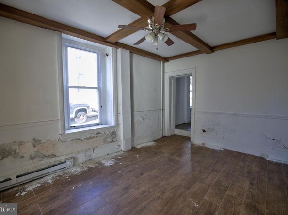 4333 Fleming Street, Philadelphia PA 19128