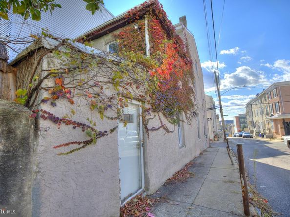 4333 Fleming Street, Philadelphia PA 19128