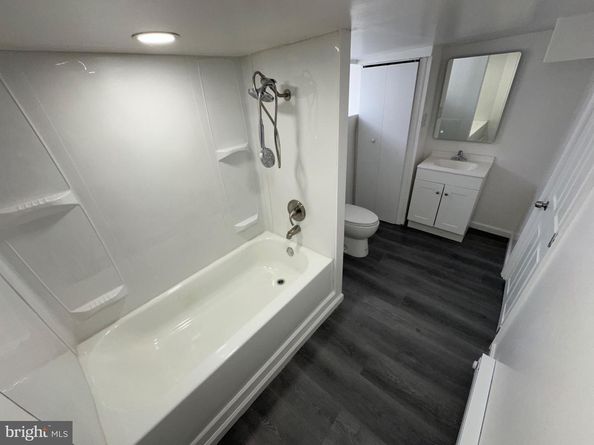 5400 Larchwood Avenue, Philadelphia PA 19143