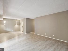 520 N Lemon Street E8, Media PA 19063