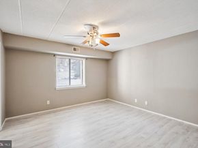 520 N Lemon Street E8, Media PA 19063