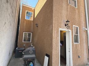 653 N 37TH Street, Philadelphia PA 19104