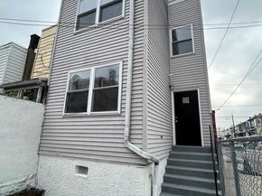 5943 Race Street, Philadelphia PA 19139