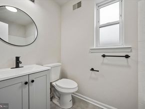 5943 Race Street, Philadelphia PA 19139