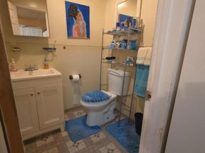 4809 N Hutchinson Street, Philadelphia PA 19141