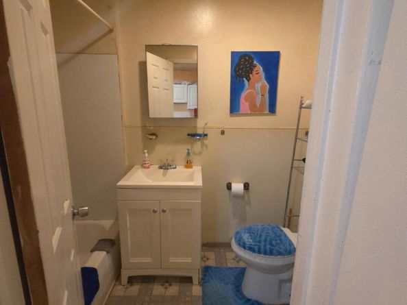 4809 N Hutchinson Street, Philadelphia PA 19141