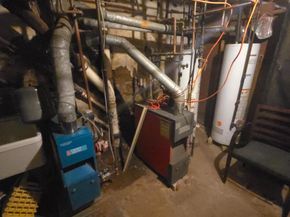 4809 N Hutchinson Street, Philadelphia PA 19141