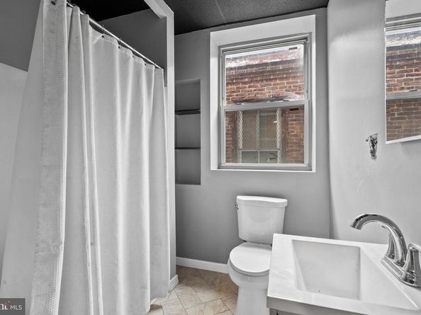 4830 Longshore Avenue, Philadelphia PA 19135