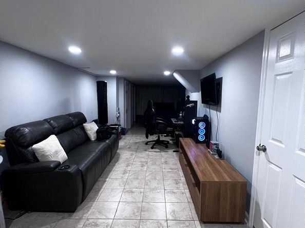 12715 Cabell Road, Philadelphia PA 19154