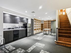 400 Highview Drive, Wayne PA 19087