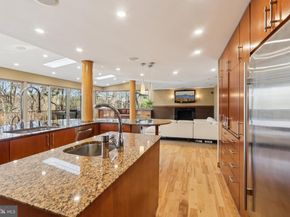 400 Highview Drive, Wayne PA 19087