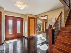 400 Highview Drive, Wayne PA 19087