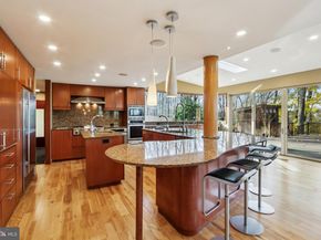 400 Highview Drive, Wayne PA 19087