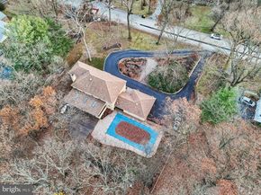 400 Highview Drive, Wayne PA 19087