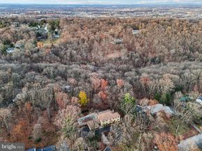 400 Highview Drive, Wayne PA 19087