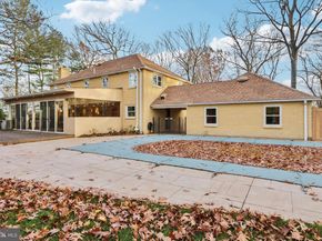 400 Highview Drive, Wayne PA 19087