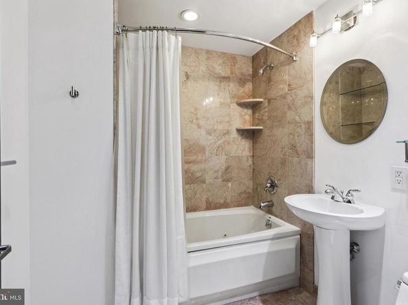 400 Highview Drive, Wayne PA 19087