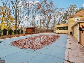 400 Highview Drive, Wayne PA 19087