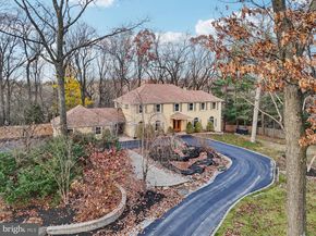 400 Highview Drive, Wayne PA 19087