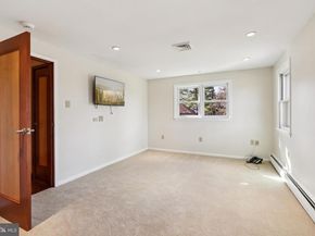 400 Highview Drive, Wayne PA 19087