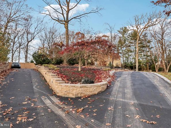 400 Highview Drive, Wayne PA 19087