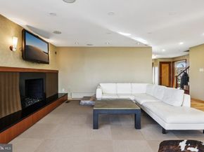 400 Highview Drive, Wayne PA 19087